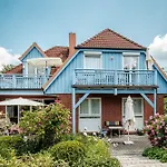 Apartment Haus Schmoekel, App Leuchtturm Timmendorfer Strand